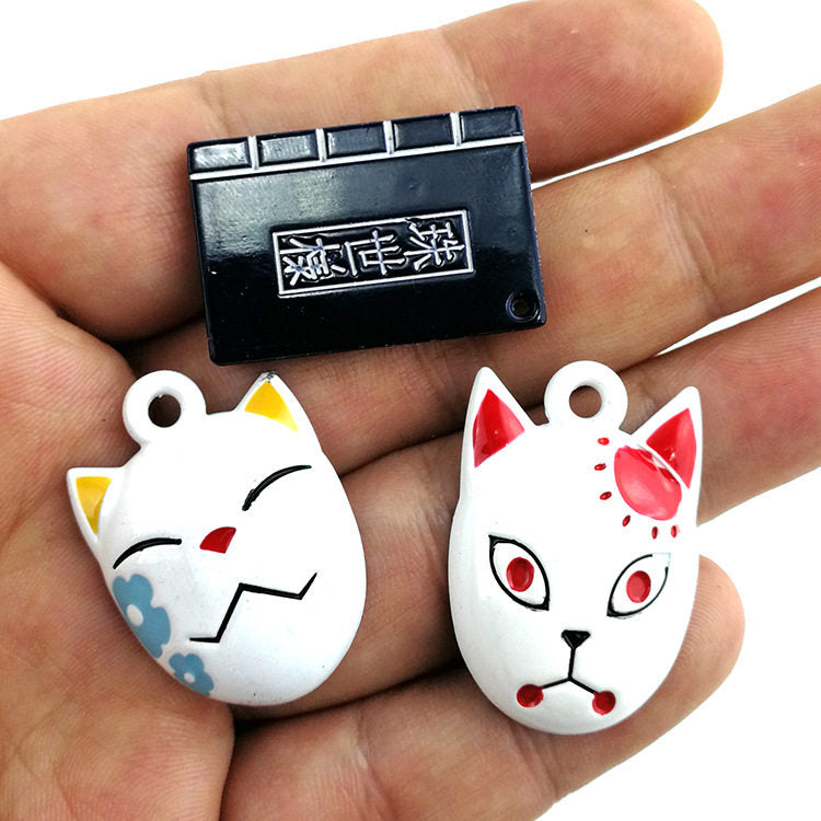 Demon Slayer Tanjiro Kamado Collectible Keychain Set, Anime Metal Pendants and Sword Replicas